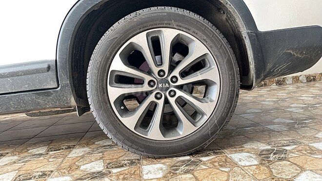 Kia Sorento-7
