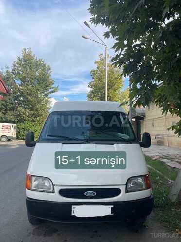 Ford Transit-1