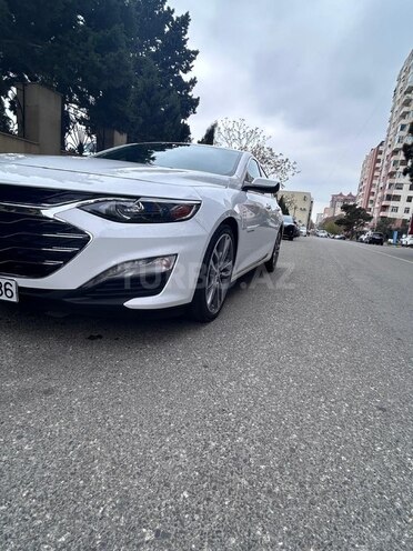Chevrolet Malibu-13