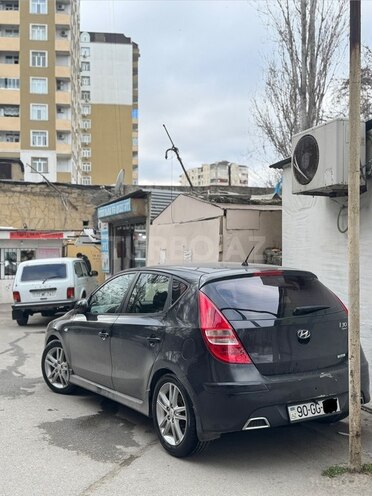 Hyundai i30-2