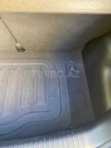 Hyundai i10-14