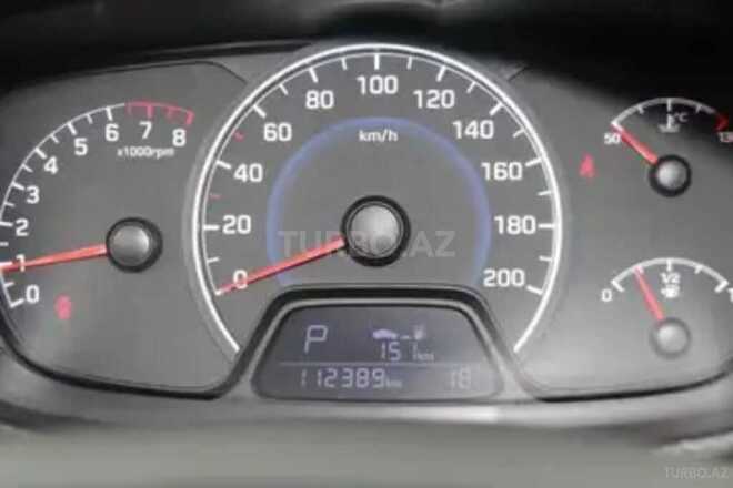 Hyundai i10-2