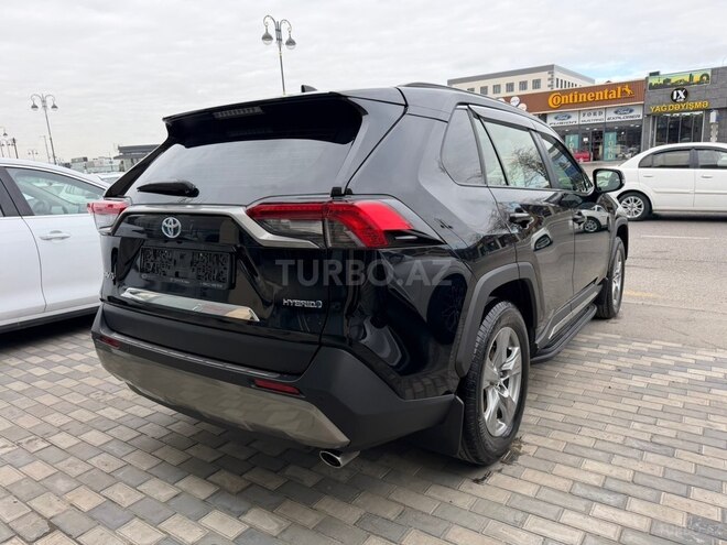 Toyota RAV4-7