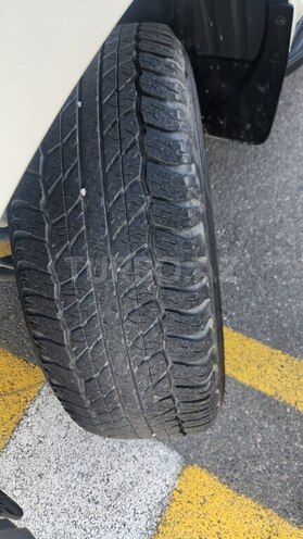 Toyota Land Cruiser Prado-17