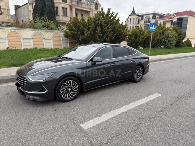 Hyundai Sonata-3