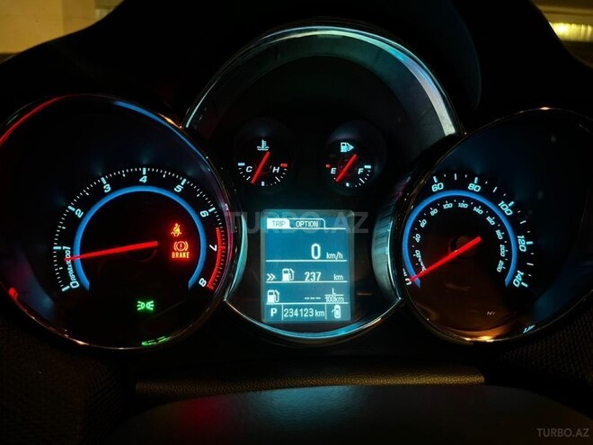 Chevrolet Cruze-3