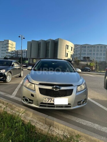 Chevrolet Cruze-1