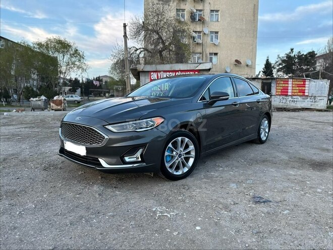 Ford Fusion (North America)-1