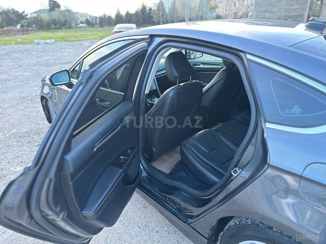 Ford Fusion (North America)-6