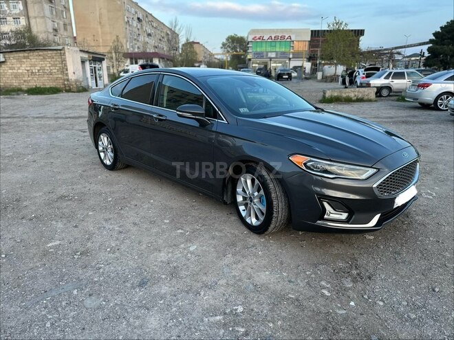 Ford Fusion (North America)-2