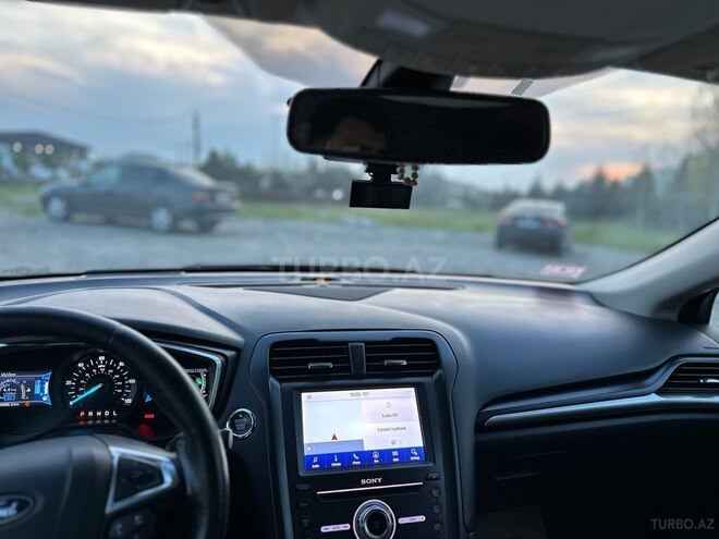 Ford Fusion (North America)-12