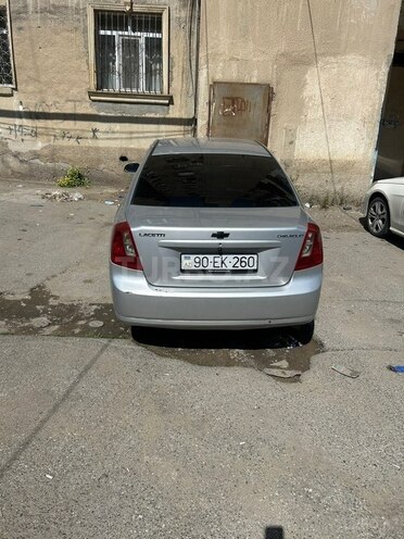 Chevrolet Lacetti-2
