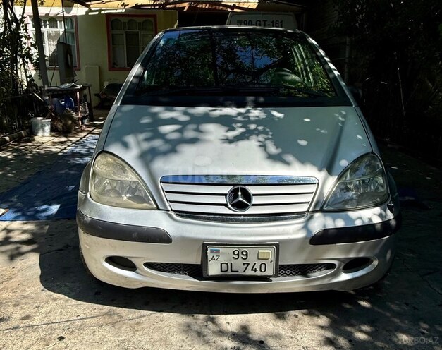 Mercedes A 160-1