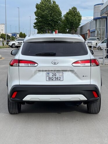 Toyota Corolla Cross-5