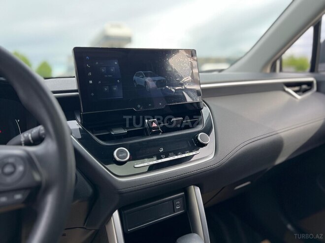 Toyota Corolla Cross-10