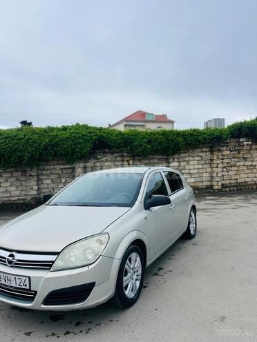 Opel Astra-1