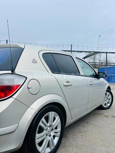 Opel Astra-8