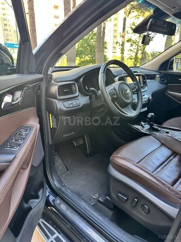 Kia Sorento-15