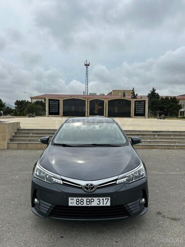 Toyota Corolla-1