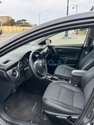 Toyota Corolla-18