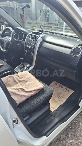 Suzuki Grand Vitara-7