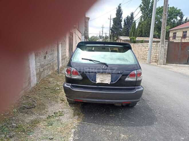 Lexus RX 300-2