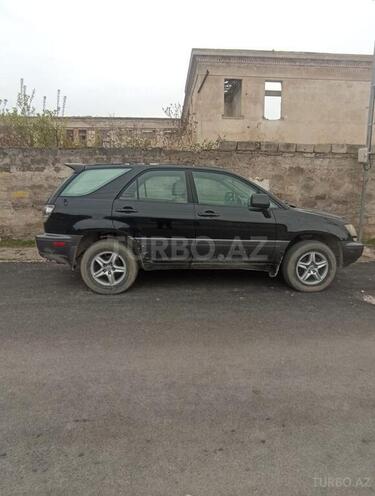 Lexus RX 300-10
