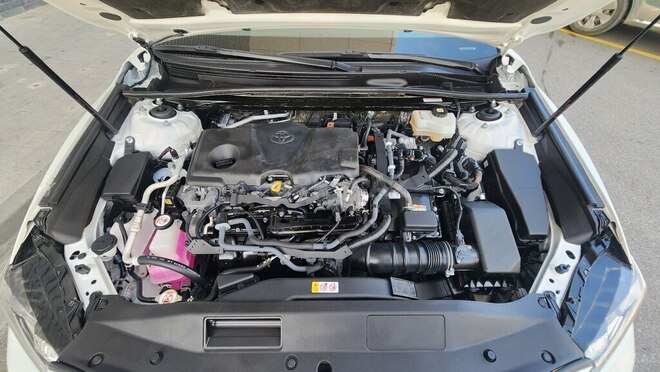 Toyota Camry-18