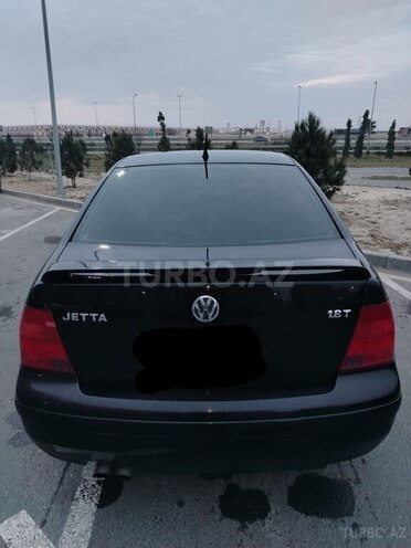 Volkswagen Jetta-3