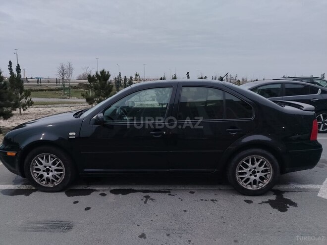Volkswagen Jetta-12