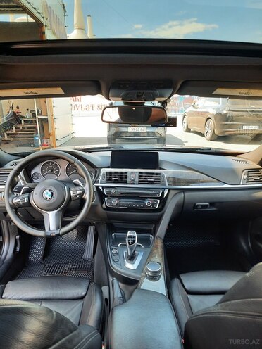 BMW 330-7