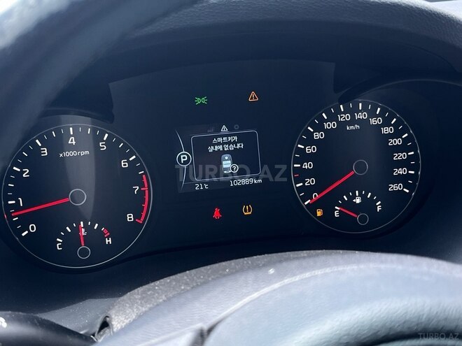 Kia K5-6