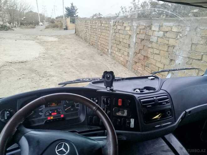 Mercedes Atego 1218-5