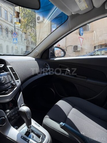 Chevrolet Cruze-7