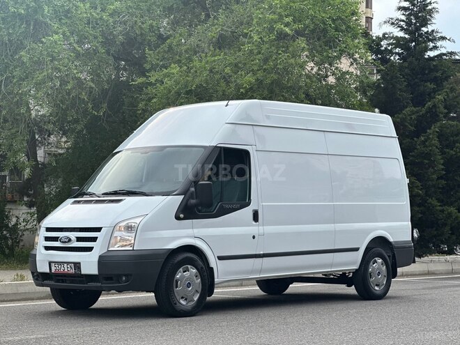 Ford Transit-1