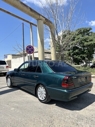 Mercedes C 220-4