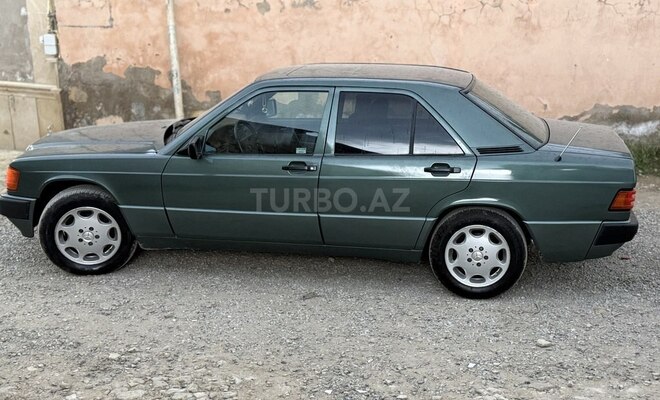 Mercedes 190-3