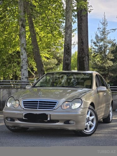 Mercedes C 240-1
