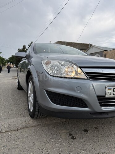 Opel Astra-3