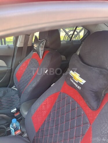 Chevrolet Cruze-4