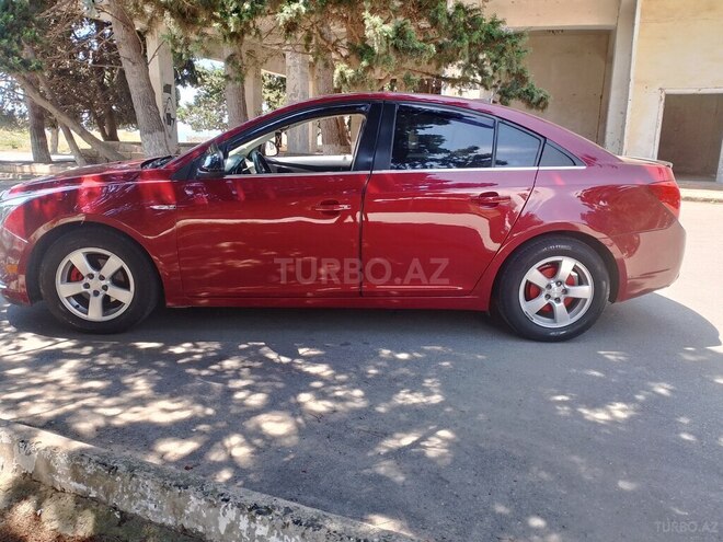 Chevrolet Cruze-6