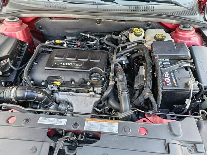 Chevrolet Cruze-10