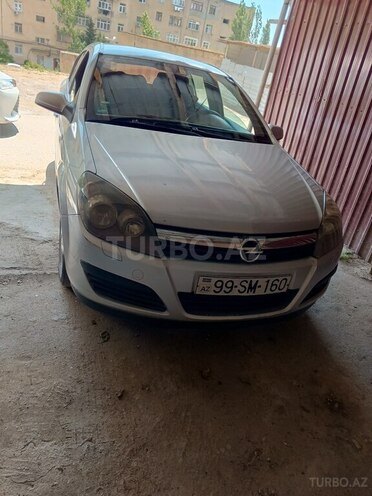 Opel Astra-2