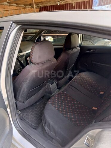 Opel Astra-4