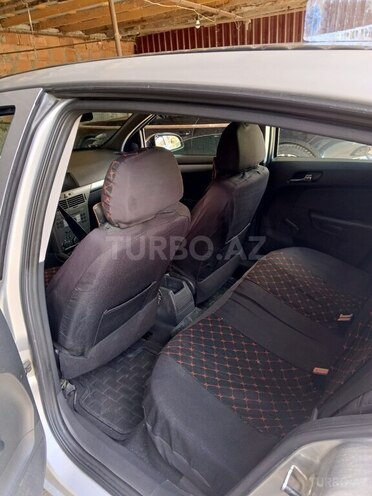 Opel Astra-3