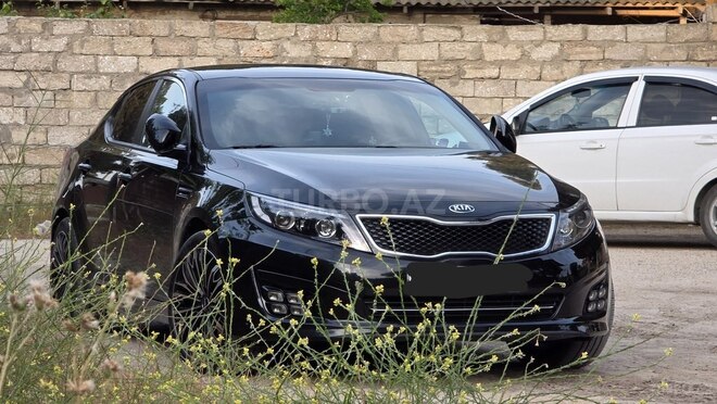 Kia K5-4