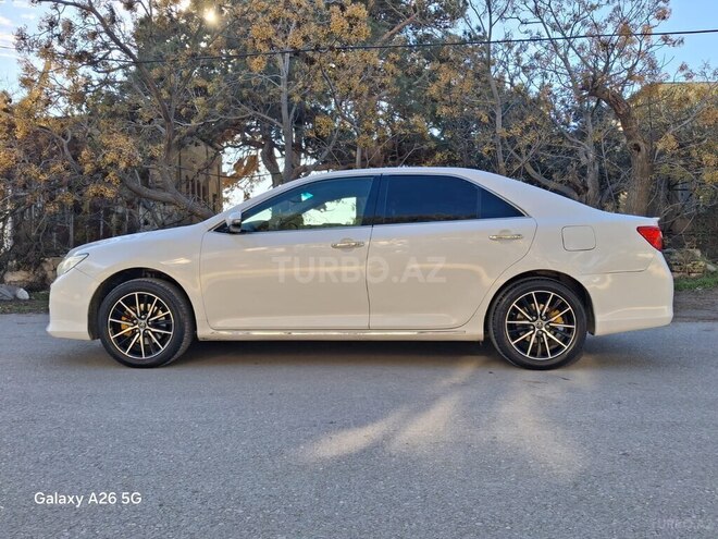 Toyota Camry-2
