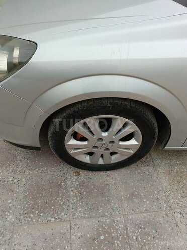 Opel Astra-12