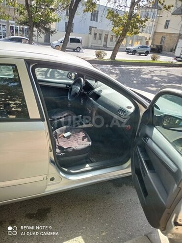Opel Astra-18