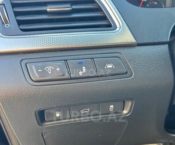 Hyundai Sonata-5
